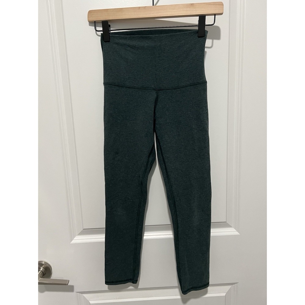 Lululemon Leggings Womens Size 2 Green Heathered Mid Rise Crop Activewear